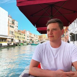 Meet your Posher, Nic